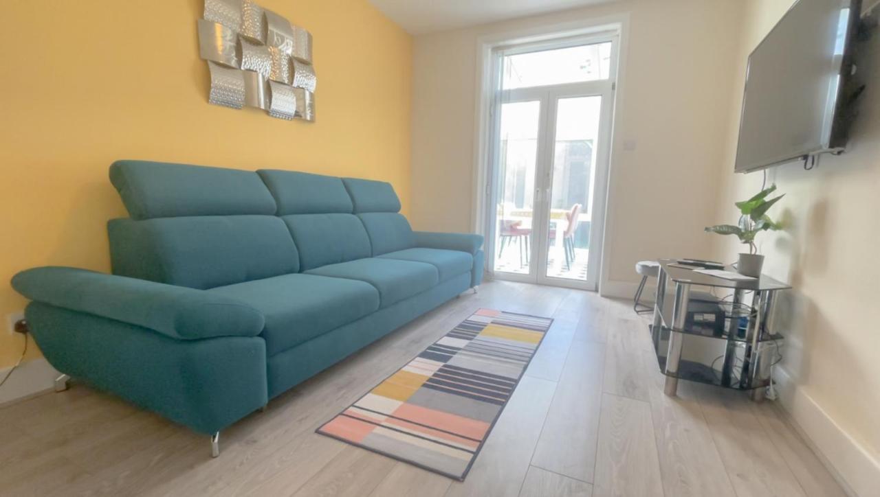 Large 3 Bedroom & 2 Bath - Ground Floor With Parking Bournemouth Exterior photo